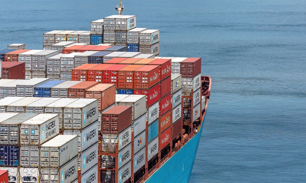 لولا از لغو تعرفه‌های آمریکا استقبال کرد