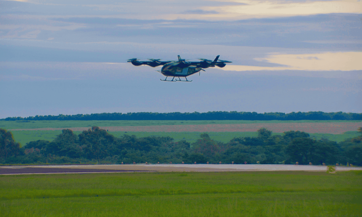 برزیل اولین پرواز نمونه اولیه «ماشین پرنده» را انجام داد